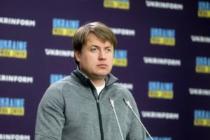 Андрій Герус на брифінгу в Укрінформі щодо аукціону Енергоатому