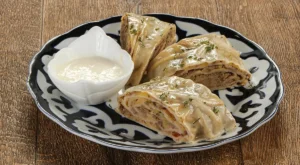Ленивые манты: рулеты из теста, которые дарят вкус традиции без многочасовой лепки