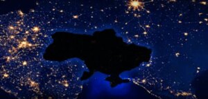 Україна затемнена на супутниковому знімку через російські удари по енергетиці