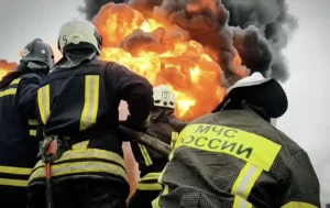 Дрони атакували НПЗ в Уфі за 1500 км від України